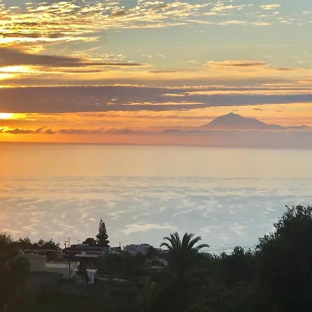Total Relaxation In A Private House With Terrace Feriehus Santa Cruz de la Palma (Isla de la Palma)